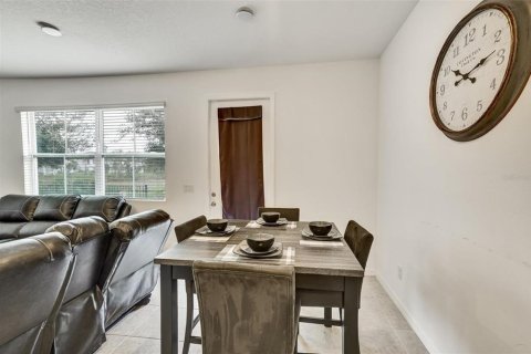 Touwnhouse à vendre à Davenport, Floride: 3 chambres, 150.69 m2 № 1825258 - photo 7