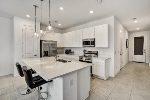 Touwnhouse à vendre à Davenport, Floride: 3 chambres, 150.69 m2 № 1825258 - photo 4