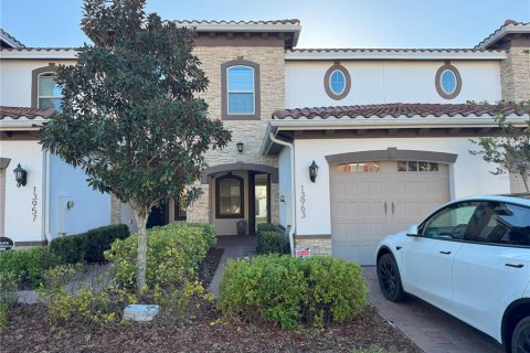 Adosado en Orlando, Florida 2 dormitorios, 125.05 m2 № 2107124