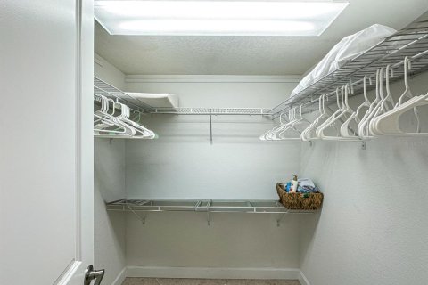 Снять в аренду кондоминиум в Южная Пасадена, Флорида 1 комната, 97.08м2, № 2098757 - фото 23