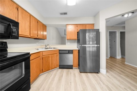 Condominio en venta en Ocala, Florida, 2 dormitorios, 87.79 m2 № 1839861 - foto 9