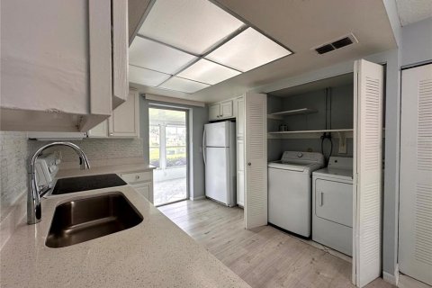 Touwnhouse à louer à Kissimmee, Floride: 2 chambres, 89.19 m2 № 2388915 - photo 12