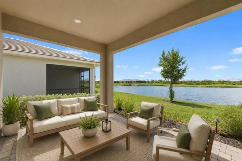 House in Venice, Florida 3 bedrooms, 156.54 sq.m. № 2214504 - photo 5