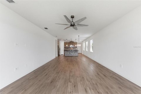 House in Venice, Florida 3 bedrooms, 156.54 sq.m. № 2214504 - photo 25
