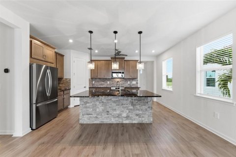 House in Venice, Florida 3 bedrooms, 156.54 sq.m. № 2214504 - photo 18