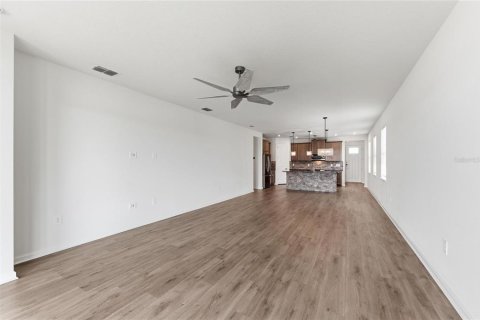 House in Venice, Florida 3 bedrooms, 156.54 sq.m. № 2214504 - photo 24