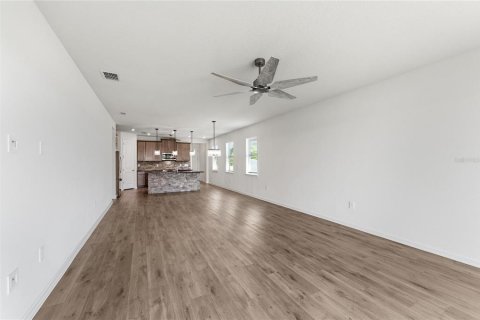 House in Venice, Florida 3 bedrooms, 156.54 sq.m. № 2214504 - photo 26