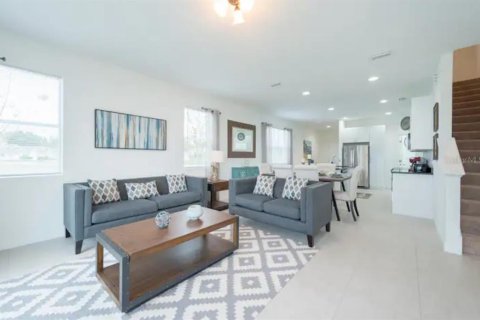 Adosado en alquiler en Davenport, Florida, 4 dormitorios, 180.97 m2 № 2210594 - foto 3