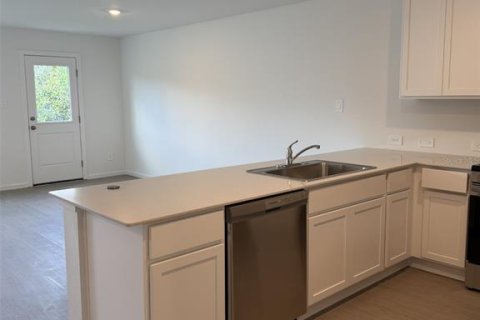 Townhouse in Davenport, Florida 3 bedrooms, 128.02 sq.m. № 2202062 - photo 3