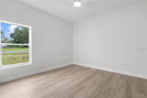 Casa en venta en Weeki Wachee, Florida, 3 dormitorios, 148.18 m2 № 1751269 - foto 29