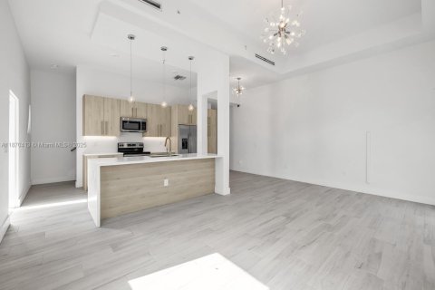 Adosado en venta en Plantation, Florida, 3 dormitorios, 155.33 m2 № 1926672 - foto 3