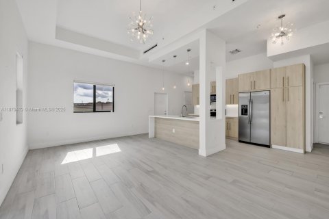 Adosado en venta en Plantation, Florida, 3 dormitorios, 155.33 m2 № 1926672 - foto 5