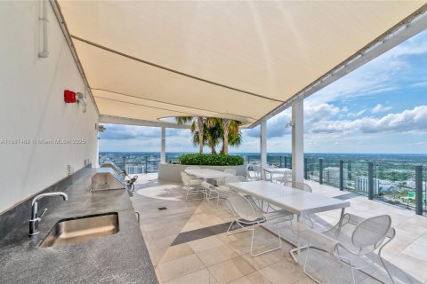 Copropriété à louer à Miami, Floride: 3 chambres, 103.12 m2 № 1941689 - photo 17