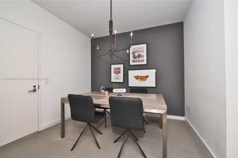 Copropriété à louer à Miami, Floride: 3 chambres, 103.12 m2 № 1941689 - photo 7