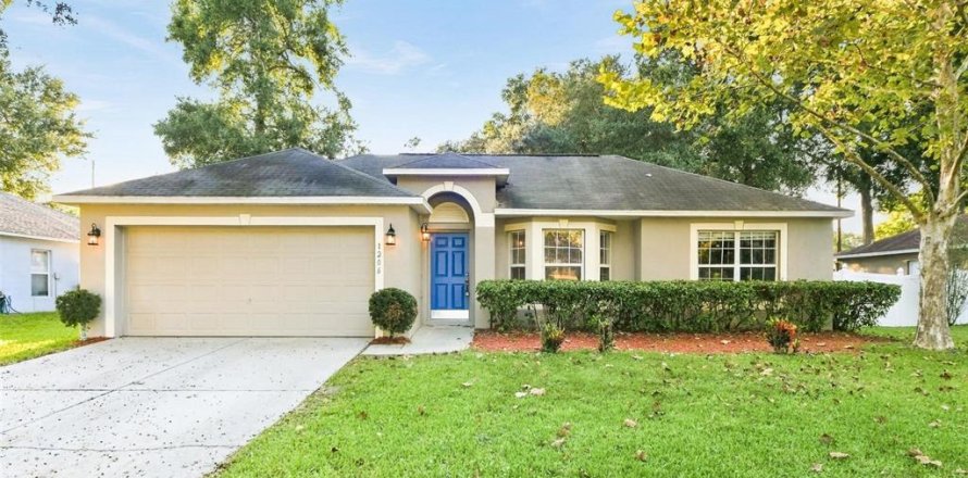 Villa ou maison à Ocoee, Floride 4 chambres, 160.54 m2 № 2416472