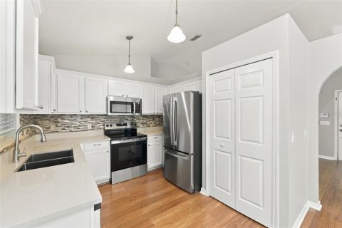 Villa ou maison à vendre à Ocoee, Floride: 4 chambres, 160.54 m2 № 2416472 - photo 17