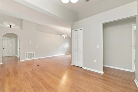 Villa ou maison à vendre à Ocoee, Floride: 4 chambres, 160.54 m2 № 2416472 - photo 14