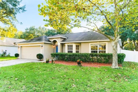 Villa ou maison à vendre à Ocoee, Floride: 4 chambres, 160.54 m2 № 2416472 - photo 2
