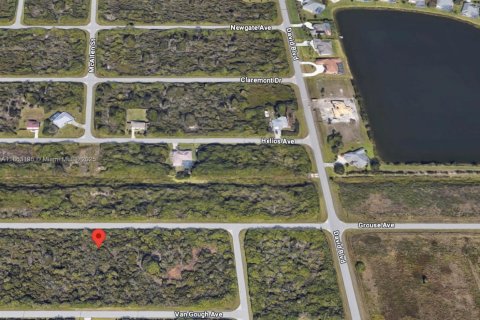 Commercial property in Port Charlotte, Florida № 1979765 - photo 4