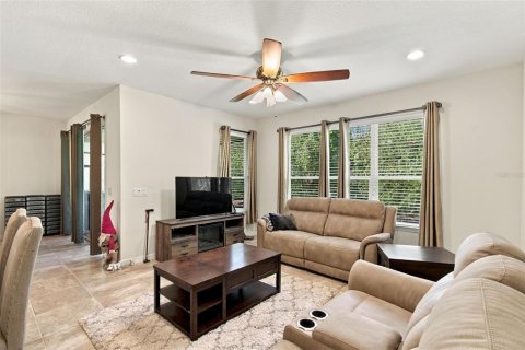 Casa en venta en Poinciana, Florida, 2 dormitorios, 183.48 m2 № 2384161 - foto 16