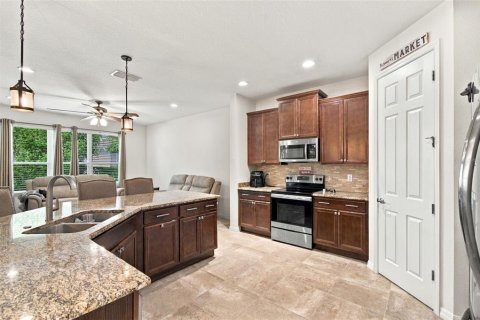 Casa en venta en Poinciana, Florida, 2 dormitorios, 183.48 m2 № 2384161 - foto 13