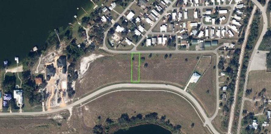 Land in Lake Placid, Florida № 1081719