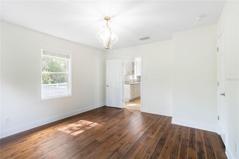 House in Land O' Lakes, Florida 4 bedrooms, 178.56 sq.m. № 2156396 - photo 30