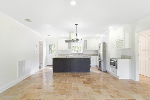 House in Land O' Lakes, Florida 4 bedrooms, 178.56 sq.m. № 2156396 - photo 24