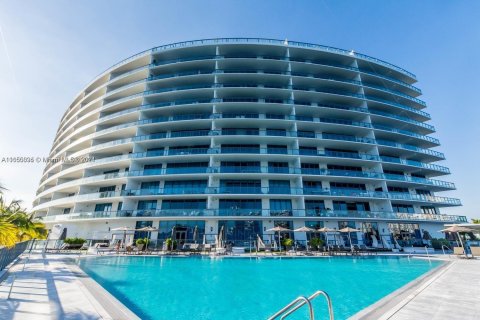 Condominio en venta en Aventura, Florida, 4 dormitorios, 243.78 m2 № 2077215 - foto 17