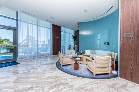 Condominio en venta en Aventura, Florida, 4 dormitorios, 243.78 m2 № 2077215 - foto 20