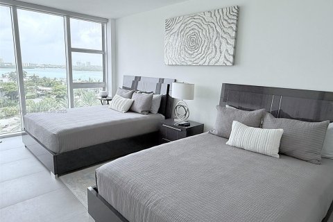 Condo in Bal Harbour, Florida, 3 bedrooms  № 1816439 - photo 29