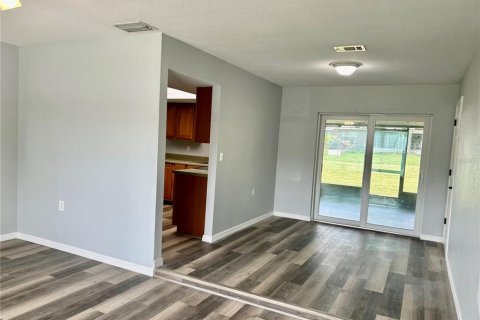 House in Wauchula, Florida 3 bedrooms, 155.05 sq.m. № 1829479 - photo 9