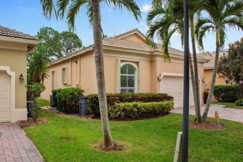 Villa ou maison à vendre à St. Lucie, Floride: 3 chambres, 127.93 m2 № 2082233 - photo 26