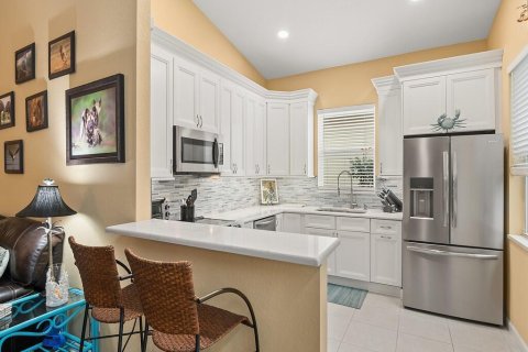 Villa ou maison à vendre à St. Lucie, Floride: 3 chambres, 127.93 m2 № 2082233 - photo 4
