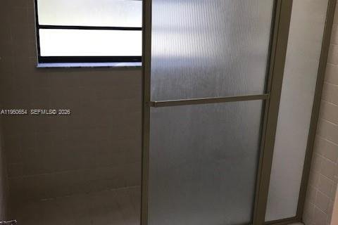 Condominio en alquiler en Miami, Florida, 2 dormitorios, 145.86 m2 № 2008529 - foto 30