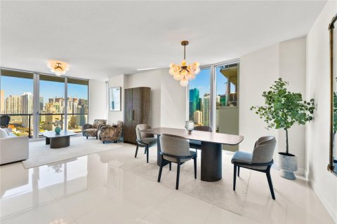 Copropriété à vendre à Miami, Floride: 3 chambres, 138.05 m2 № 2030961 - photo 9