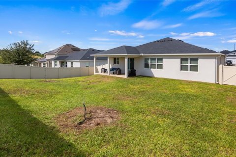 House in Minneola, Florida 3 bedrooms, 202.34 sq.m. № 2431635 - photo 24
