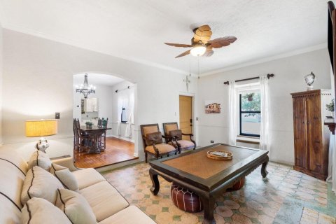 Casa en venta en West Palm Beach, Florida, 4 dormitorios, 256.22 m2 № 2158563 - foto 6