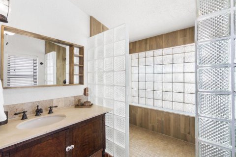 Casa en venta en West Palm Beach, Florida, 4 dormitorios, 256.22 m2 № 2158563 - foto 16