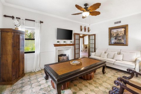 Casa en venta en West Palm Beach, Florida, 4 dormitorios, 256.22 m2 № 2158563 - foto 8
