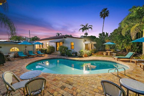 Casa en venta en West Palm Beach, Florida, 4 dormitorios, 256.22 m2 № 2158563 - foto 4
