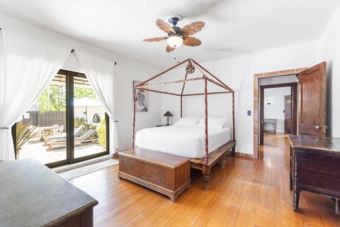 Casa en venta en West Palm Beach, Florida, 4 dormitorios, 256.22 m2 № 2158563 - foto 15