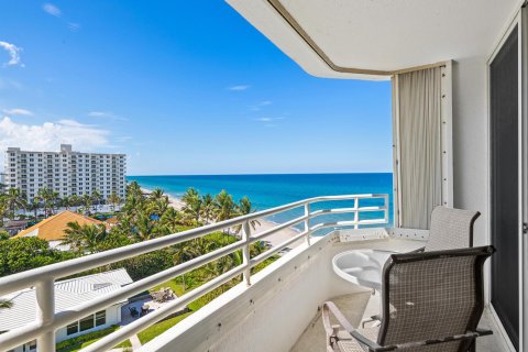 Condo in Highland Beach, Florida, 2 bedrooms № 2082200 - photo 22