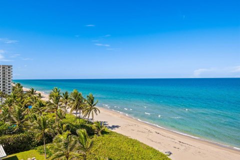 Condo in Highland Beach, Florida, 2 bedrooms № 2082200 - photo 17