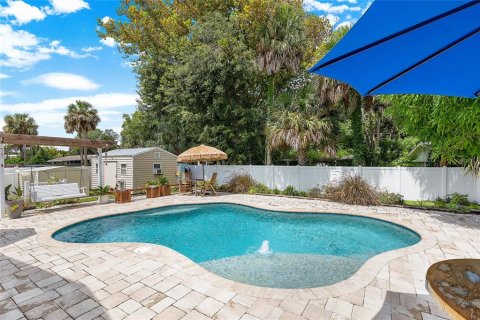 House in Edgewater, Florida 3 bedrooms, 167.78 sq.m. № 1900018 - photo 3