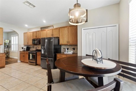 House in Trinity, Florida 5 bedrooms, 317.73 sq.m. № 2101812 - photo 24