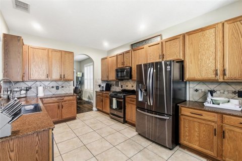 House in Trinity, Florida 5 bedrooms, 317.73 sq.m. № 2101812 - photo 19