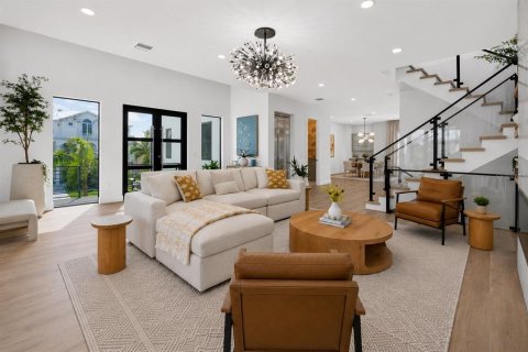 Casa en venta en Redington Shores, Florida, 4 dormitorios, 416.11 m2 № 2315052 - foto 9