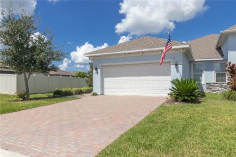 House in Palmetto, Florida 3 bedrooms, 146.23 sq.m. № 2375688
