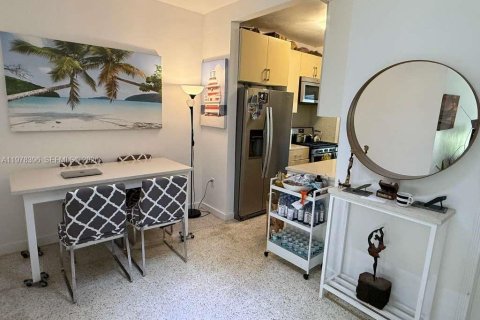 Apartment in Miami Beach, Florida 1 bedroom, 56.76 sq.m. № 2042084 - photo 17